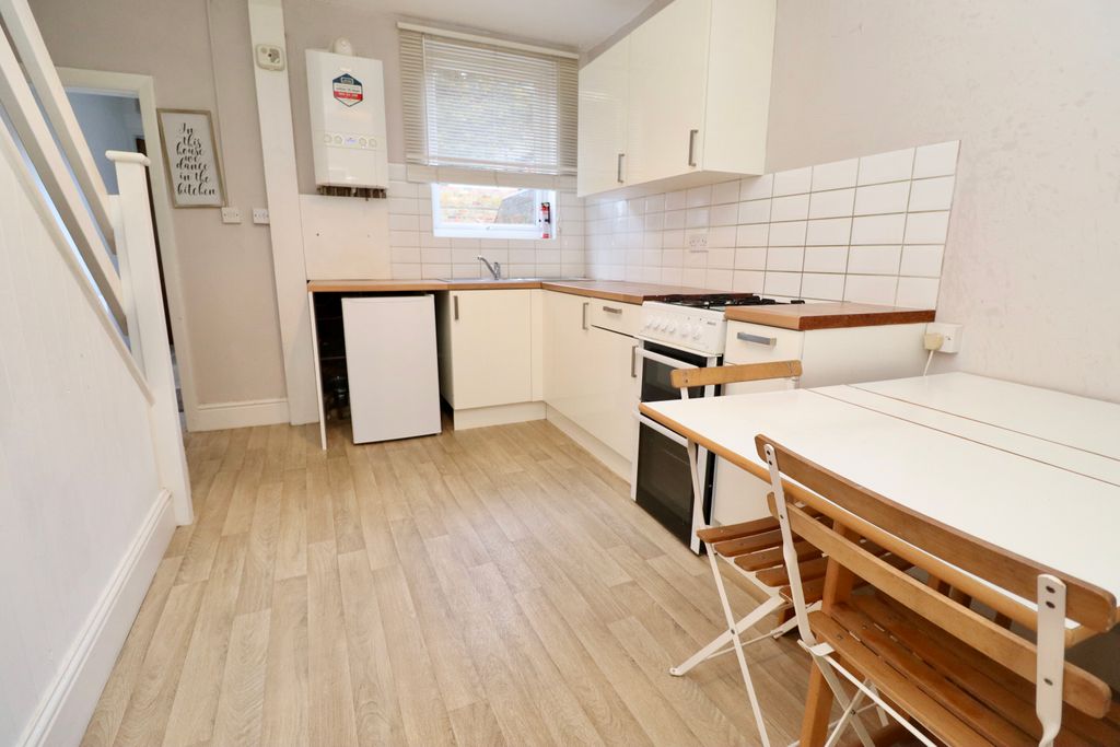 Property photo 2 of 10 Img_9622