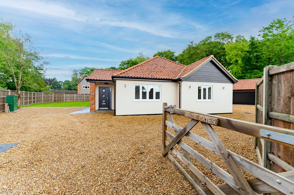 Property photo 1 of 31