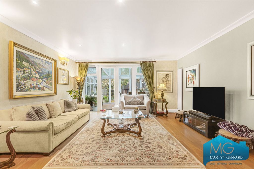 Property photo 3 of 19 Picture No. 55