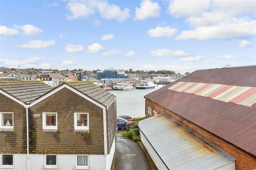 Property photo 1 of 7 Views To Front