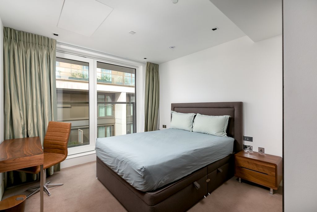 Property photo 1 of 8 Photo