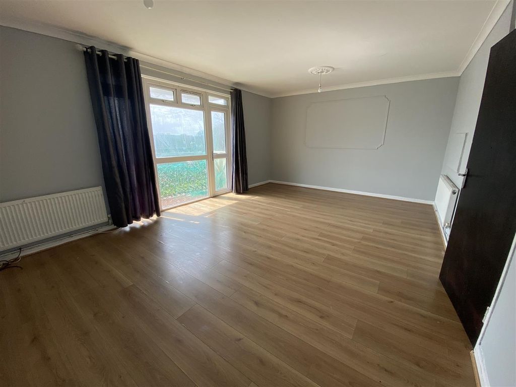 Property photo 2 of 11 Img_0108.Jpeg