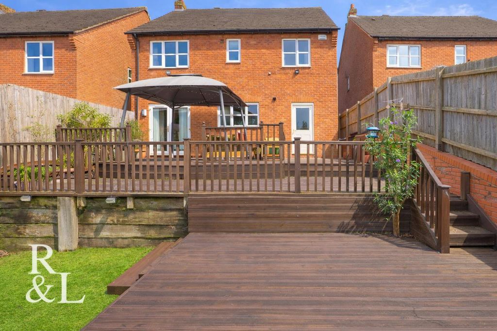 Property photo 2 of 26 5 Rad (3).Png