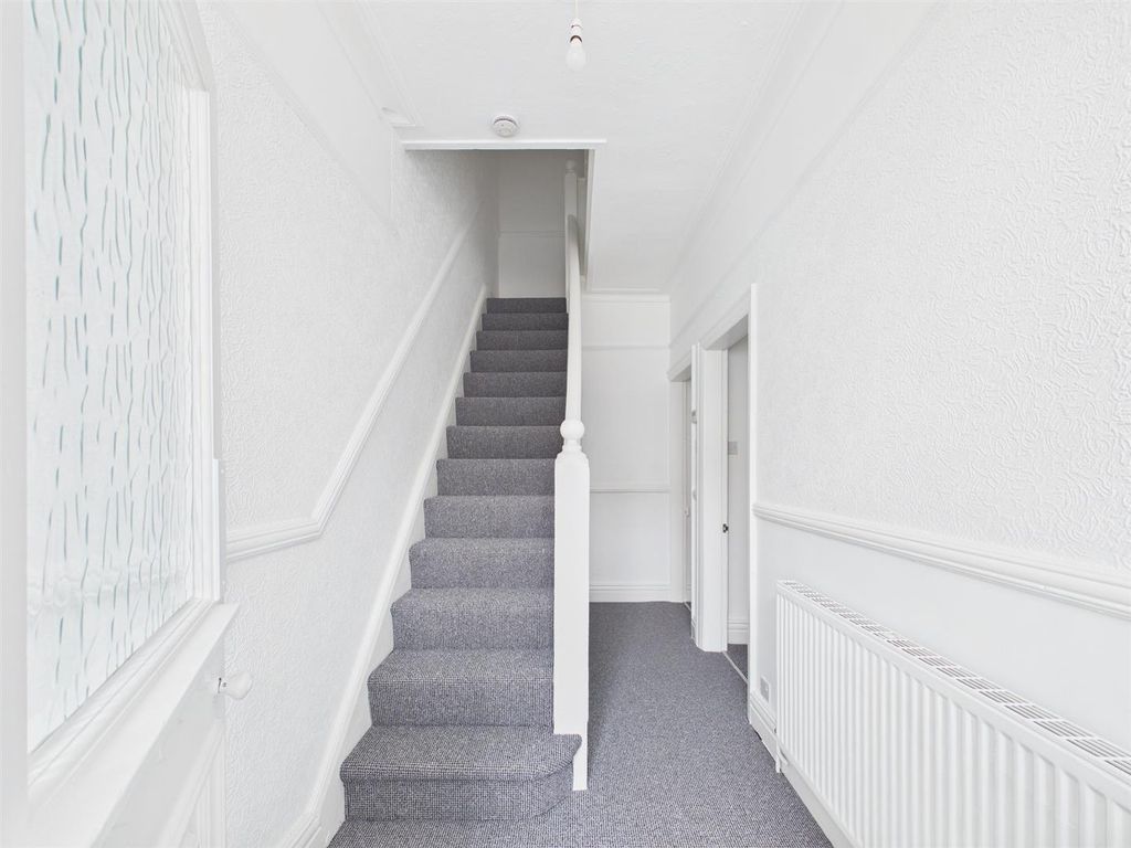 Property photo 2 of 19 Cam03604G0-Pr0280-Still001.Jpg