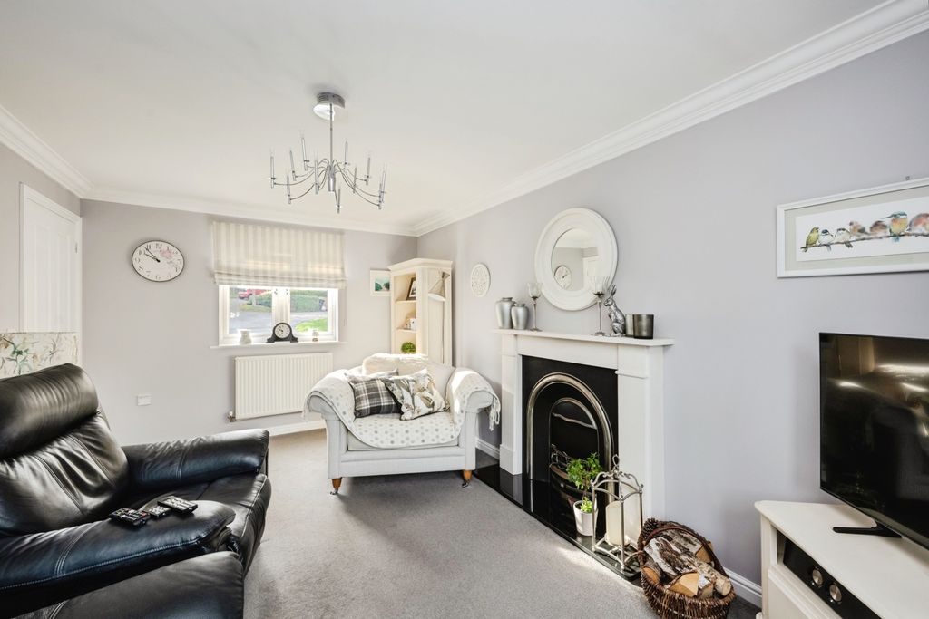 Property photo 2 of 18 Pbox-Img.Jpg