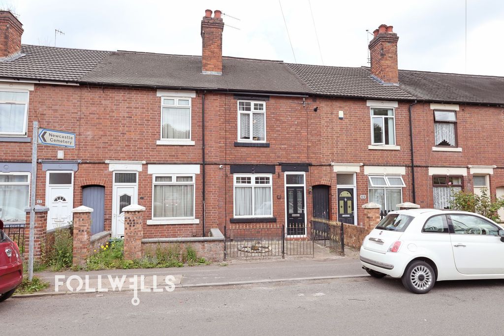 Property photo 1 of 17