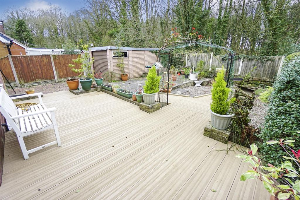 Property photo 2 of 15 Rear Garden