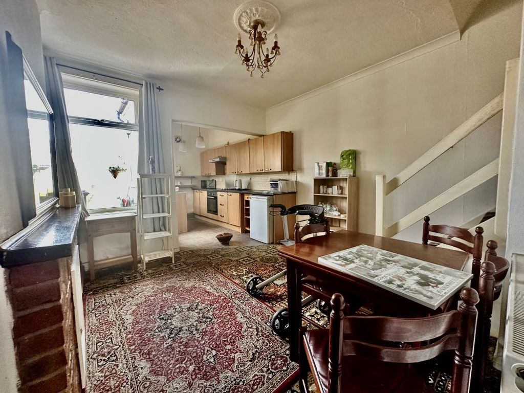 Property photo 3 of 10 Image 3