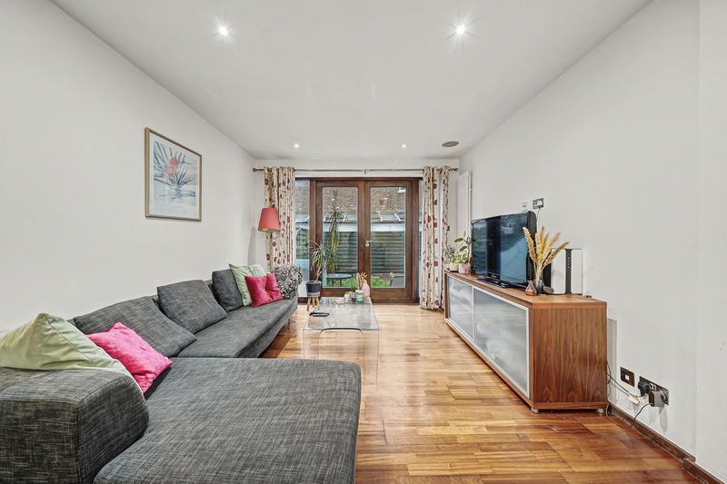 Property photo 2 of 13 Photo 9