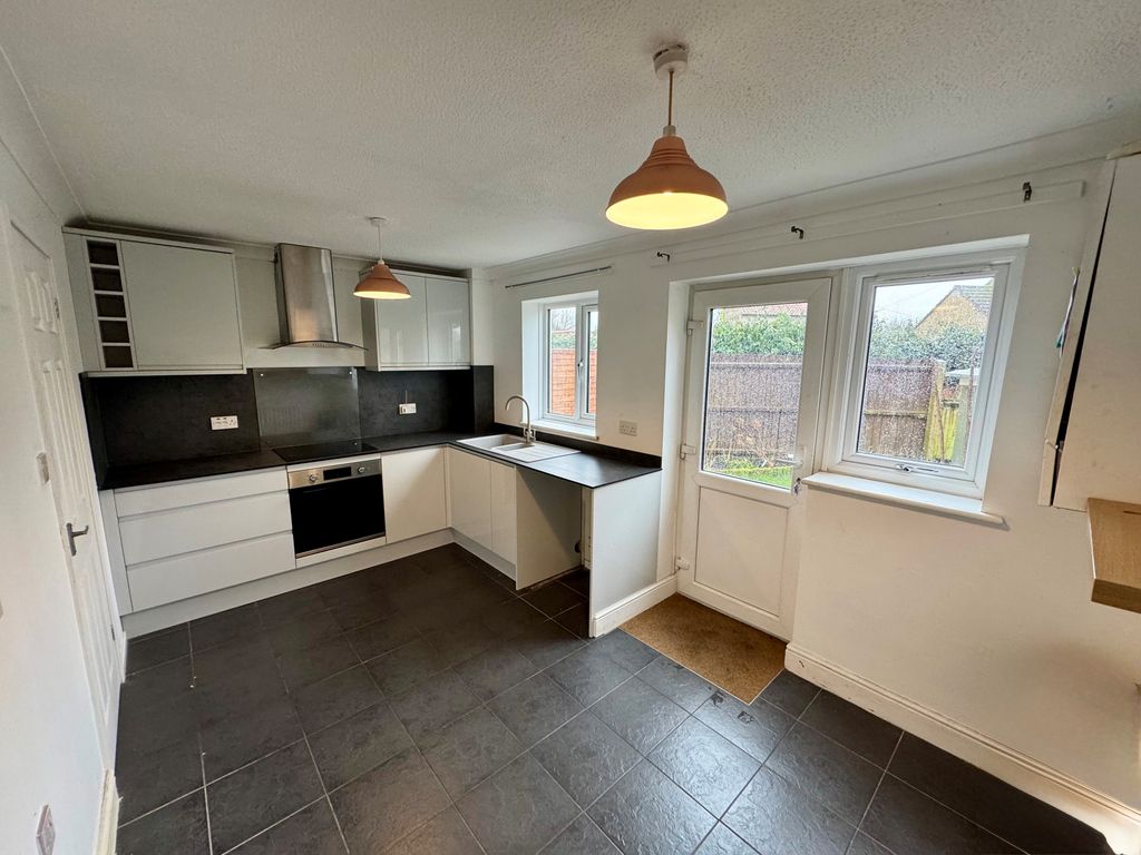 Property photo 2 of 10 Image