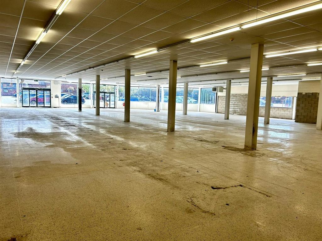 Property photo 2 of 11 Img_0002