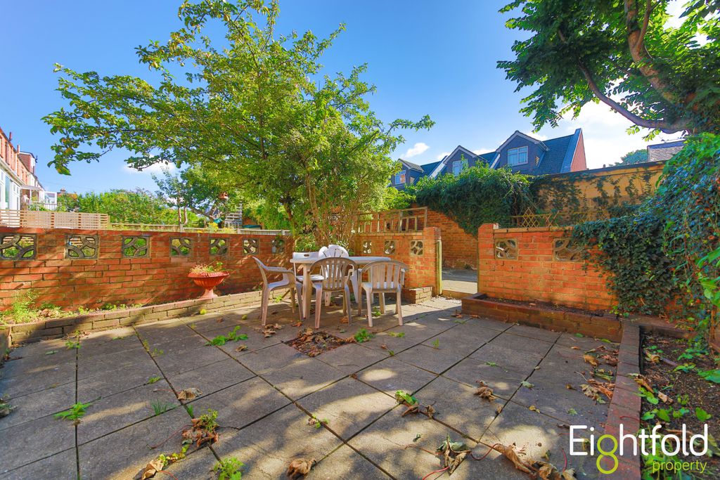 Property photo 1 of 20 Image