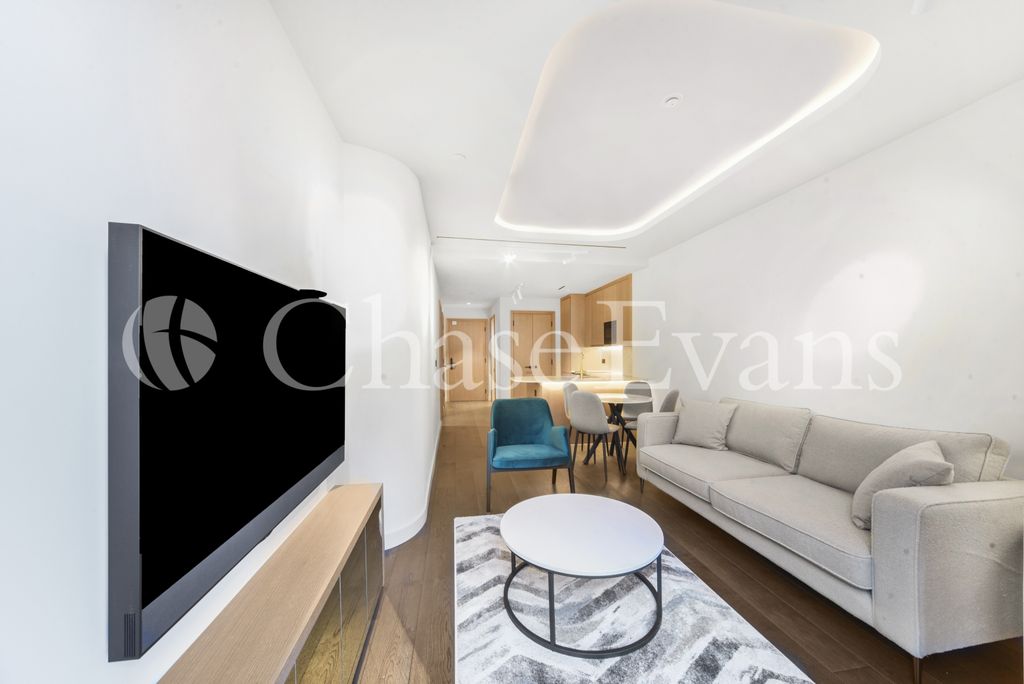 Property photo 3 of 13 Living