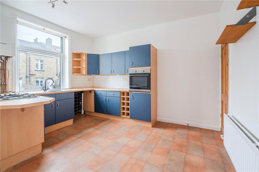 Property photo 3 of 21 Rhodes Street
