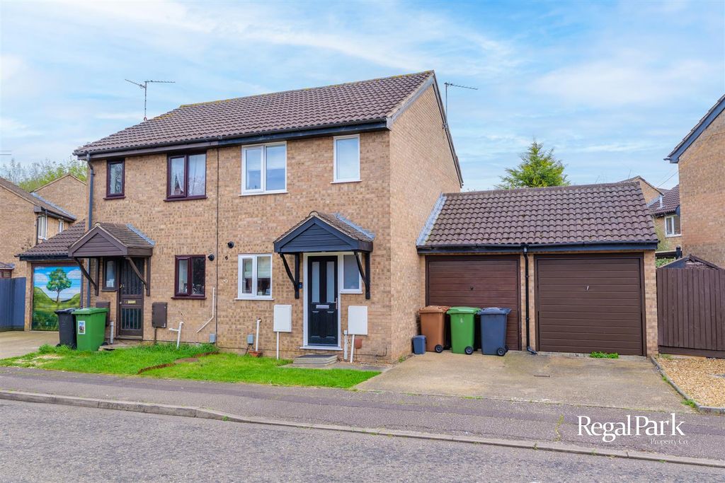 Property photo 1 of 15 Front