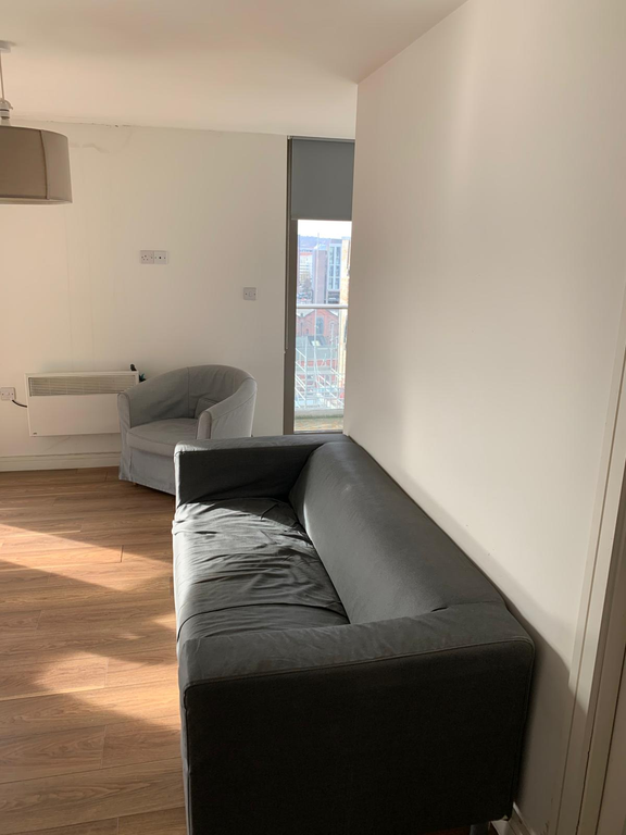 Property photo 3 of 7