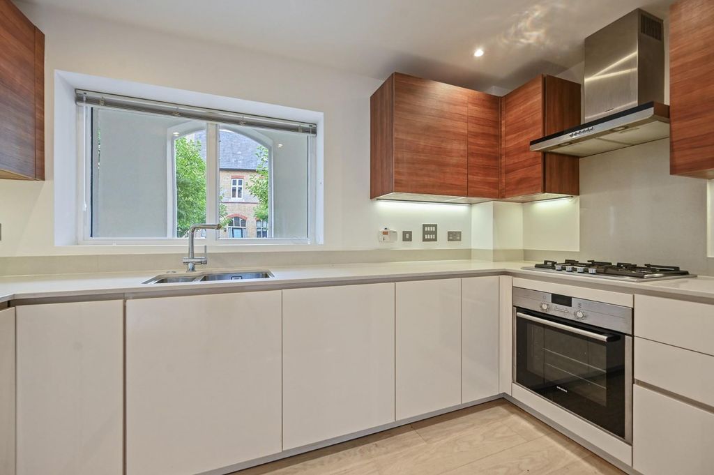 Property photo 2 of 15 Rctec- Flat 1 Havana Drive- Kitchen 3 (1).Jpg