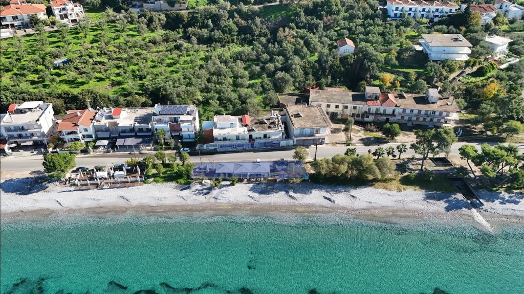 Property photo 3 of 20