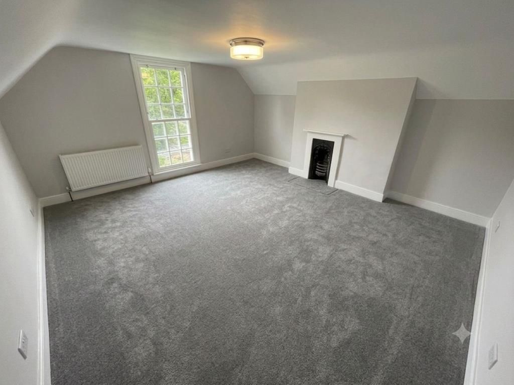 Property photo 2 of 7 Bedroom