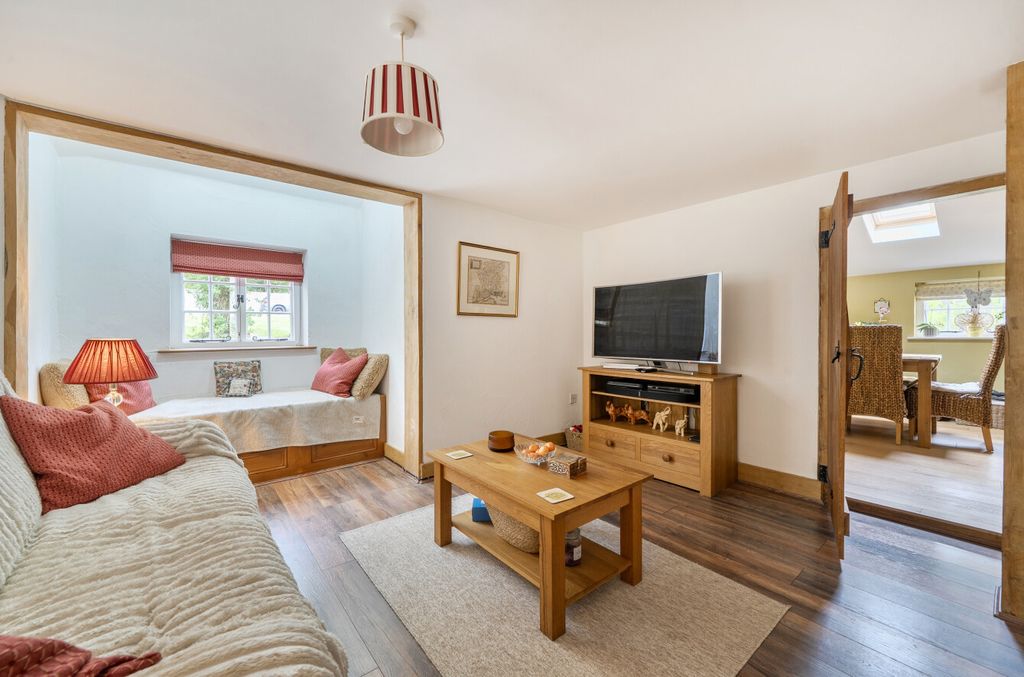 Property photo 3 of 28 1449062-18-69F0A2...