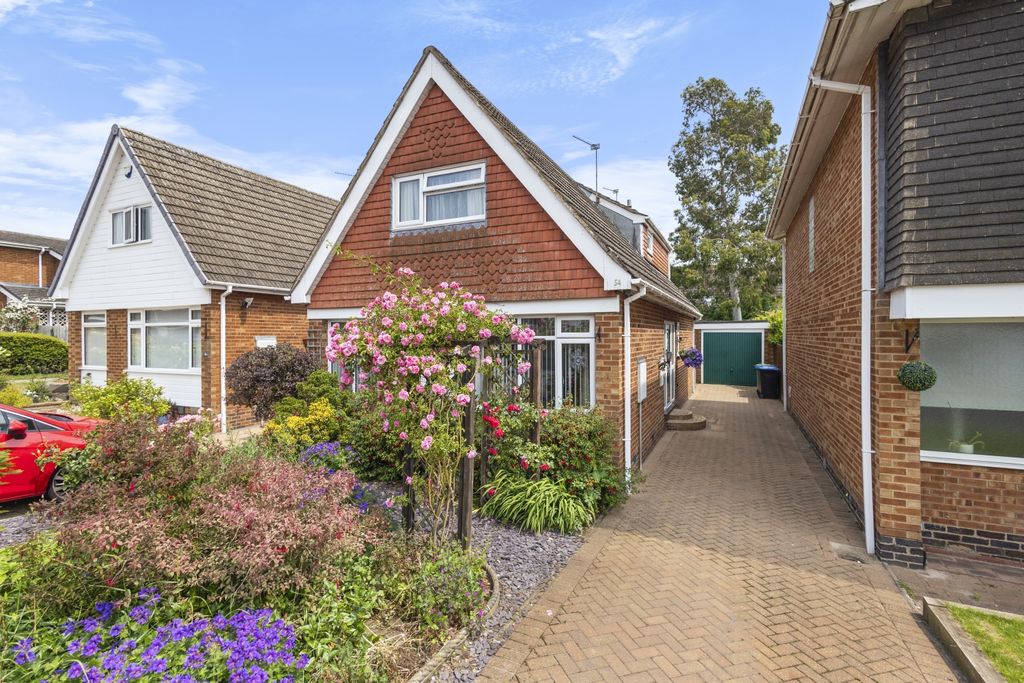 Property photo 1 of 12