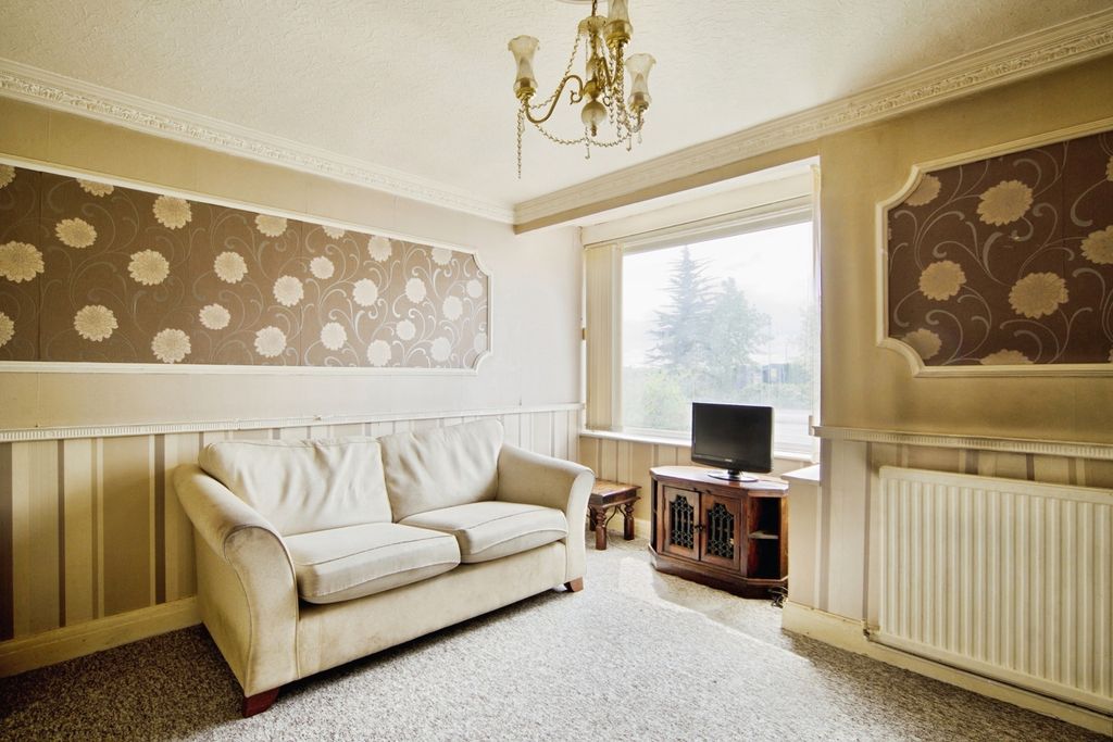 Property photo 2 of 19 Pbox-Img.Jpg
