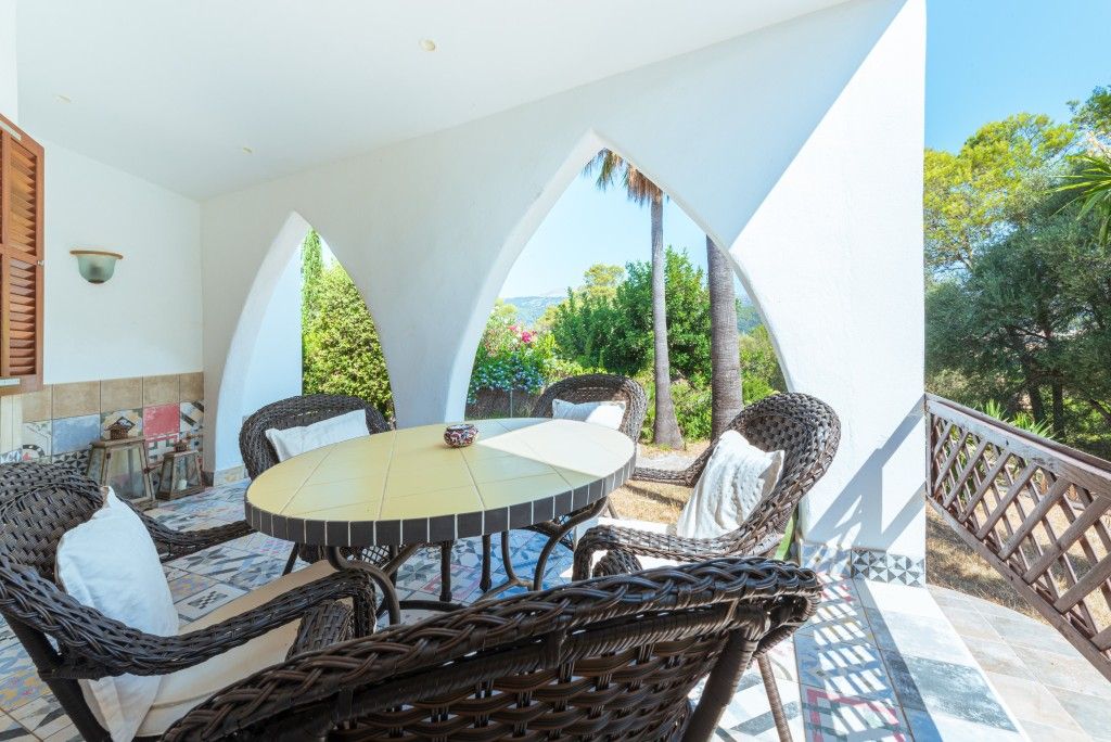 Property photo 1 of 20 Covered Terrace (2)