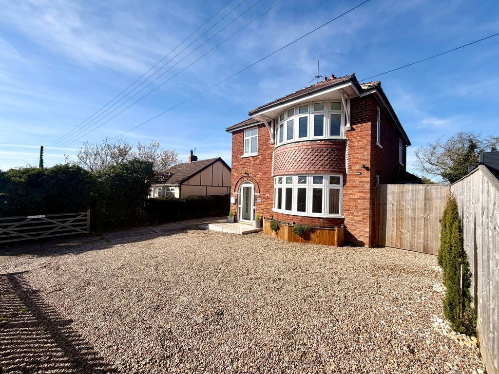 Property photo 1 of 47