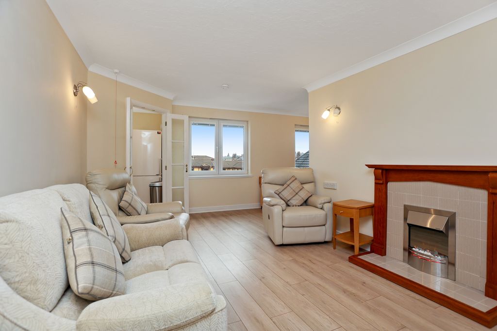 Property photo 2 of 21 Property Image 2