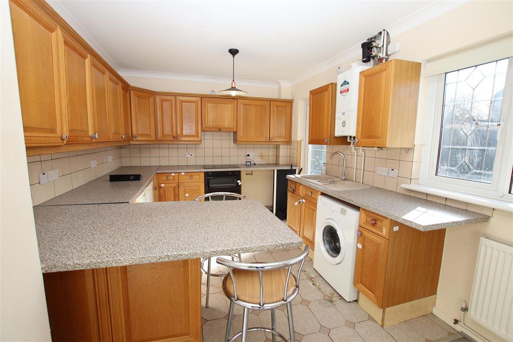 Property photo 2 of 10 Img_1984.Jpg