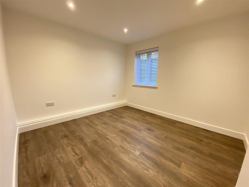 Property photo 3 of 6 Img_5288.Jpg