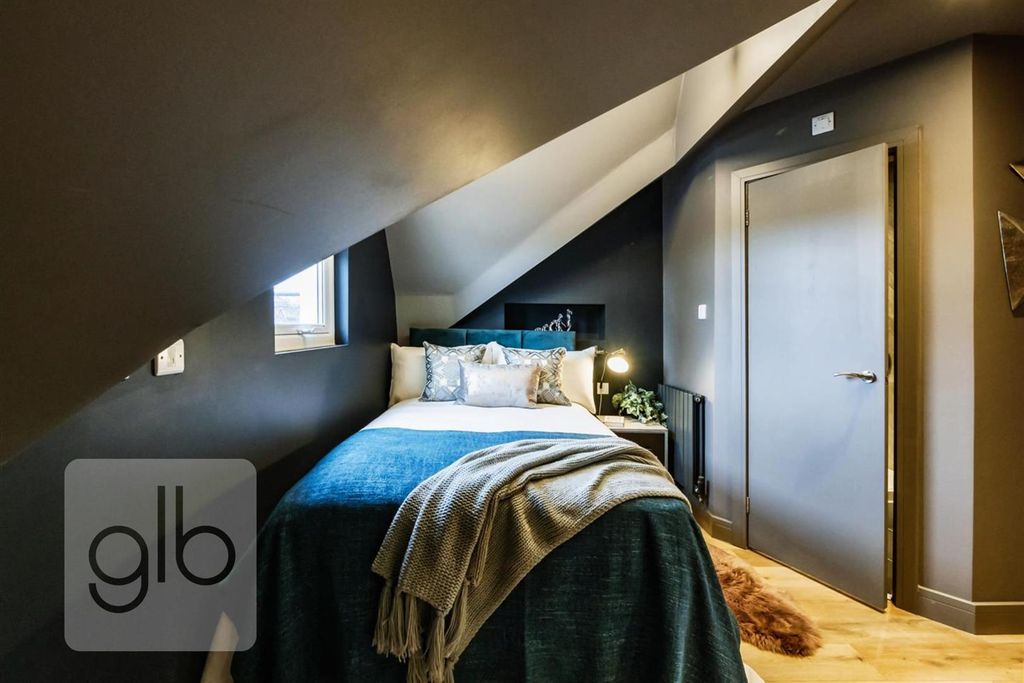 Property photo 1 of 14 1.Png