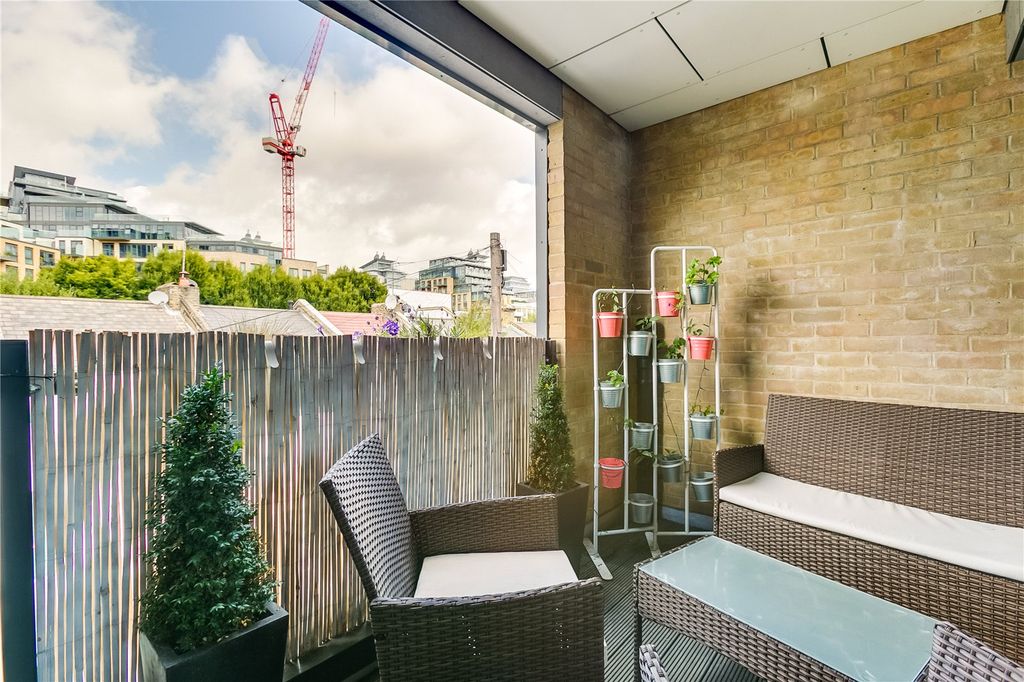 Property photo 1 of 6