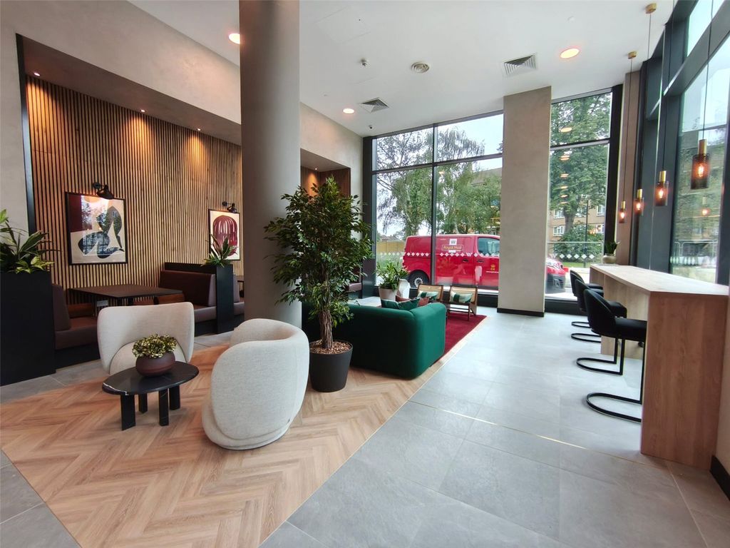 Property photo 3 of 8