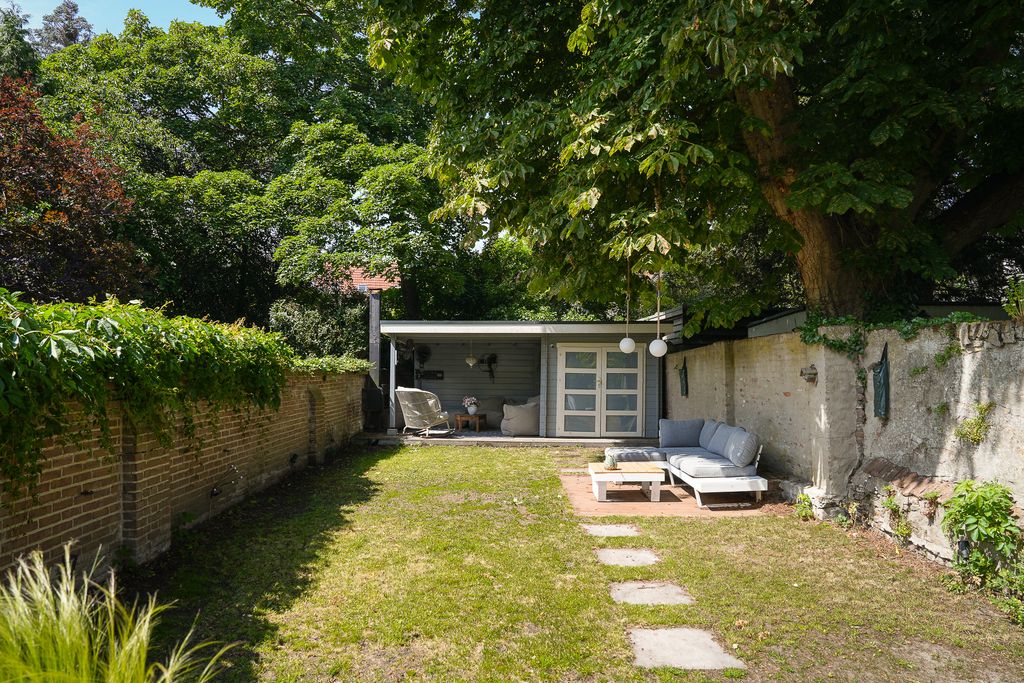 Property photo 3 of 75