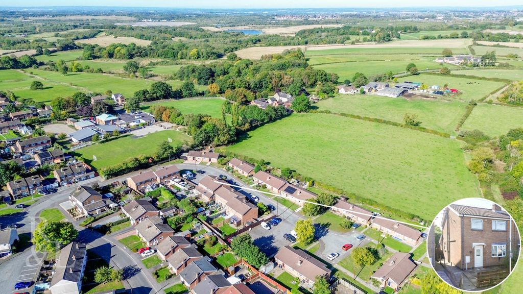 Property photo 1 of 24 29 Elm Grove (4).Jpg