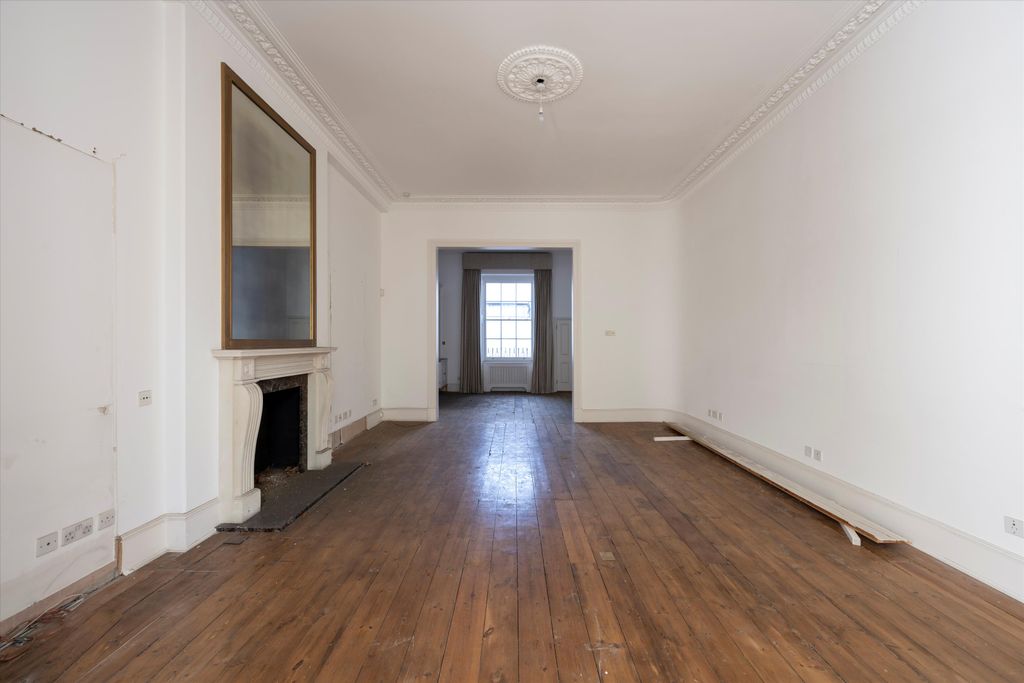 Property photo 3 of 9 Image