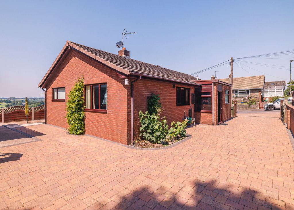 Property photo 1 of 20 Picture No. 32