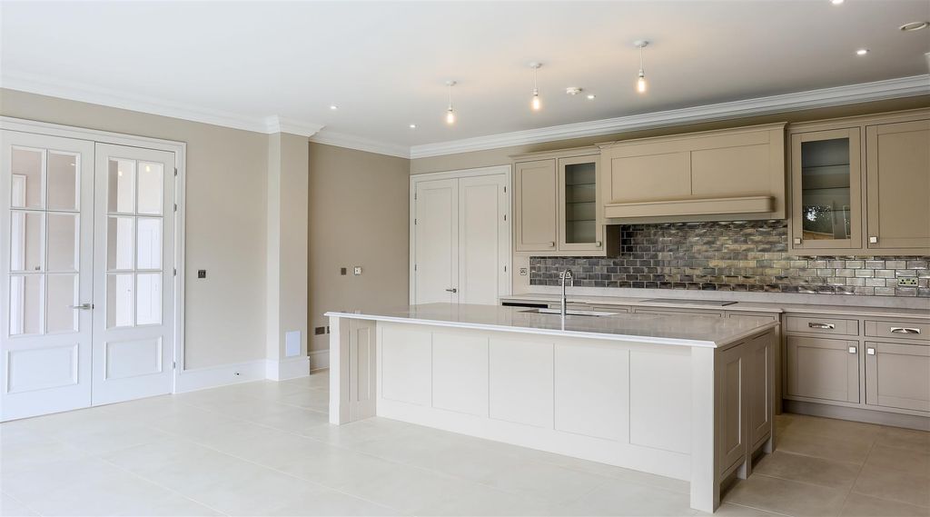 Property photo 3 of 26 Blueprint 2018-1244.Jpg