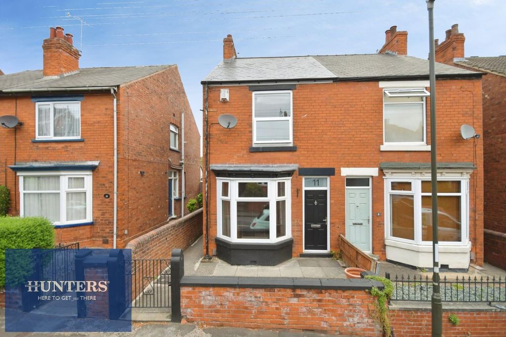 Property photo 1 of 15 Front 01.Jpg