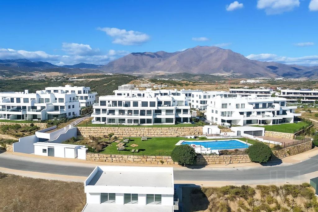 Property photo 1 of 25