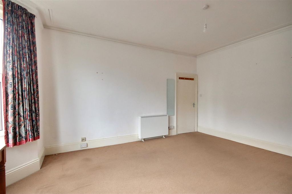 Property photo 2 of 5 Img_3908-Img_3910.Jpg