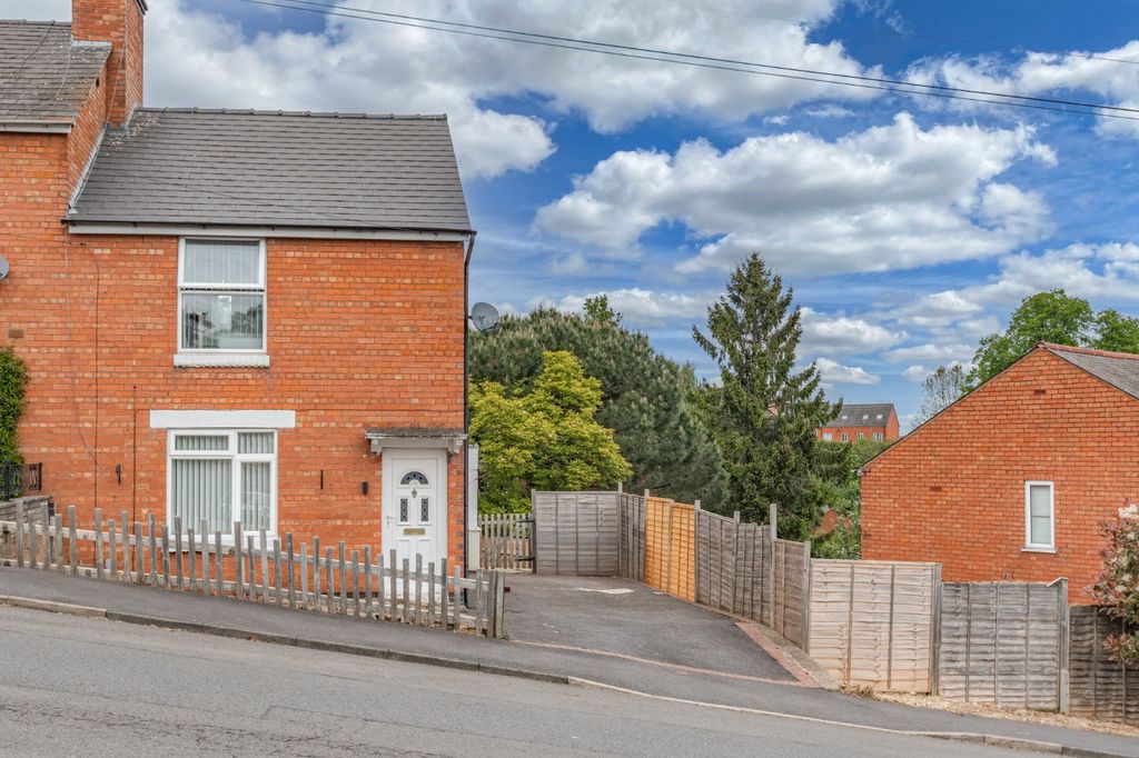 Property photo 1 of 16 Picture No. 05