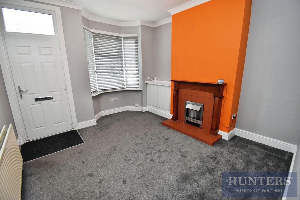 Property photo 2 of 9 Pbox-Img.Jpg