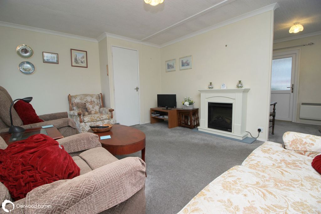 Property photo 3 of 11 Photo
