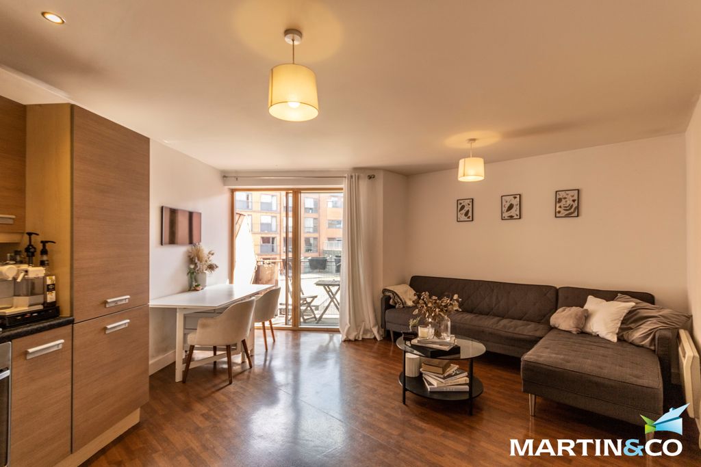 Property photo 3 of 11