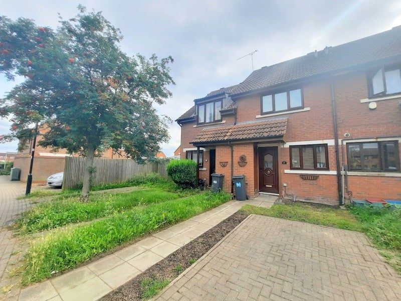 Property photo 1 of 12