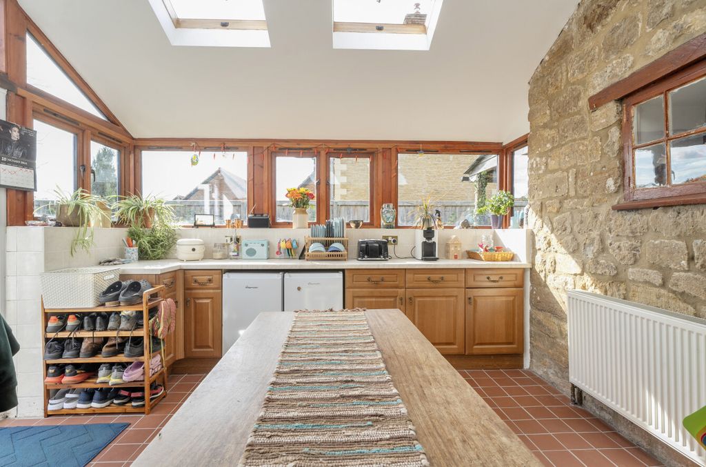 Property photo 3 of 27 1-6Ac8c7210F9A9-1...
