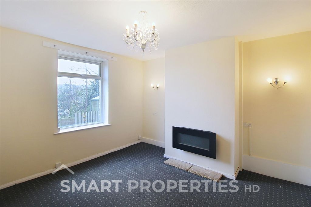 Property photo 3 of 8 Living Room