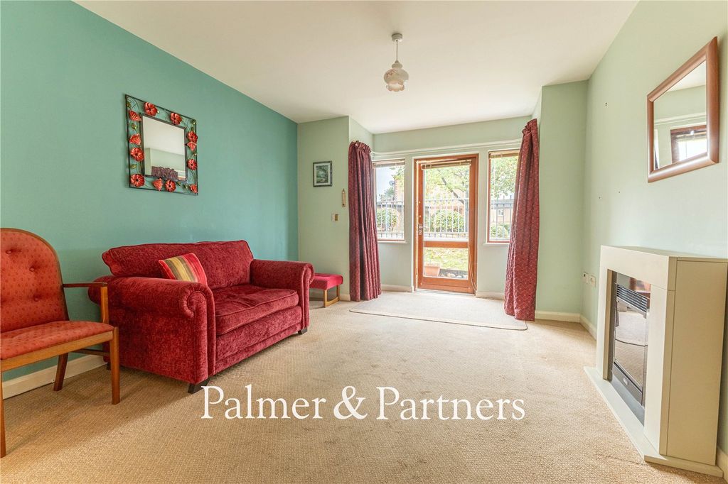Property photo 3 of 13 Picture No. 04